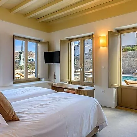 Camarades Mykonos Άνω Μερά