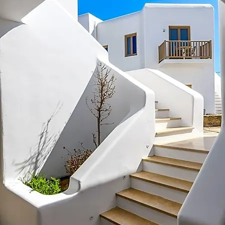 Camarades Mykonos