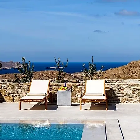 Hotel Camarades Mykonos 3*